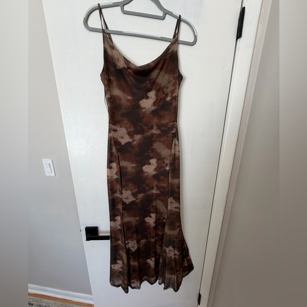 Forever 21 Brown Tie-Dye Slip Dress – Size M